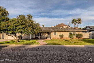 Building Photo - 4542 E Calle Ventura