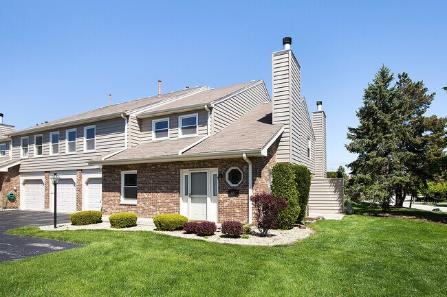 Primary Photo - 15537 Whitehall Ln