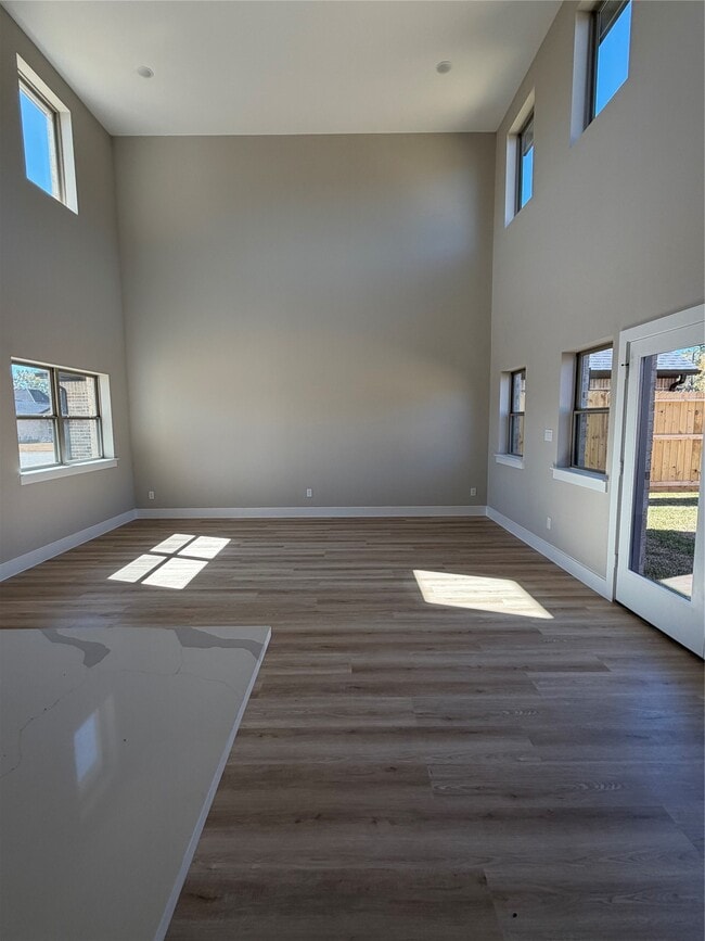 Building Photo - 2614 Martinas Ct