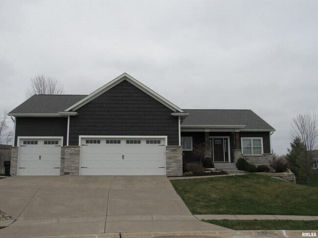 Primary Photo - 1659 Celtic Ct