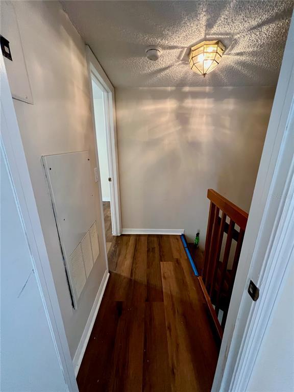 Building Photo - 2946 Tangerine Ct