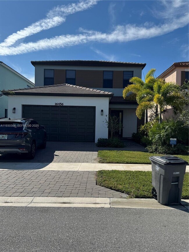 Building Photo - 16456 Sea Turtle Pl