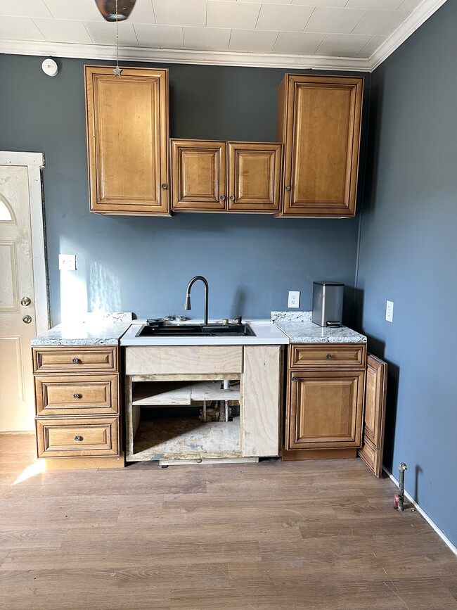 Building Photo - 207 Lacobie St