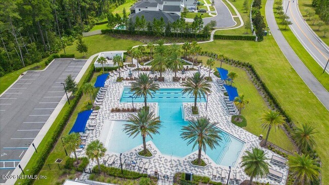 Building Photo - 10300 Silverbrook Trl