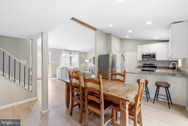 Building Photo - 12800 Turberville Ln