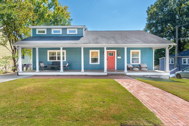 Building Photo - 211 Hargrove St