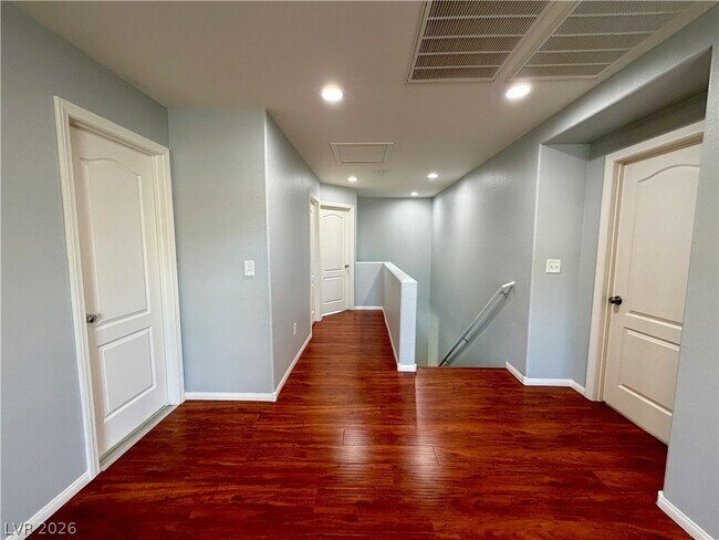 Building Photo - 8672 Big Sagebrush Ave