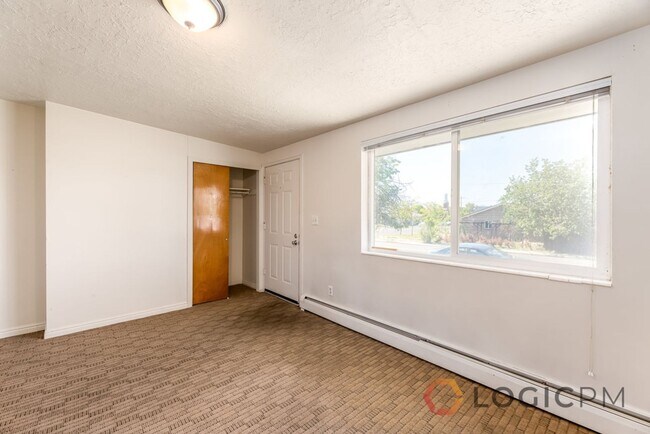 Building Photo - 783 E 1400 S