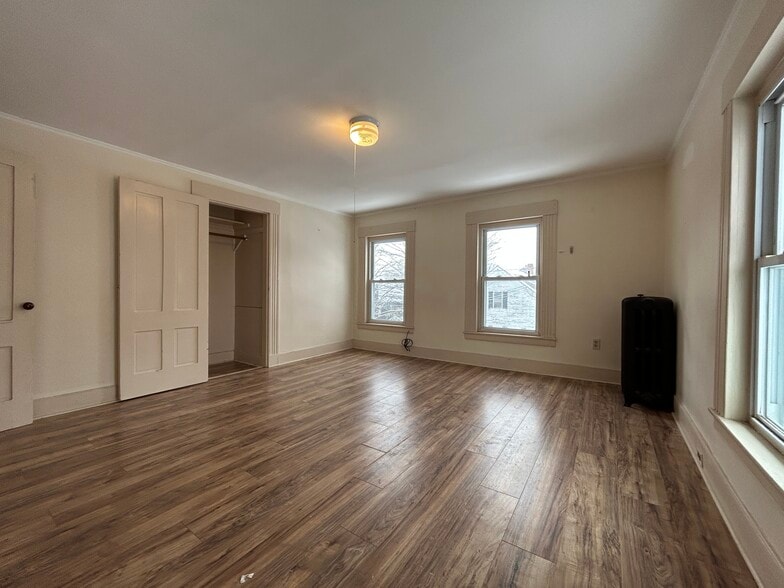 Bedroom 3 - 29 Cross St