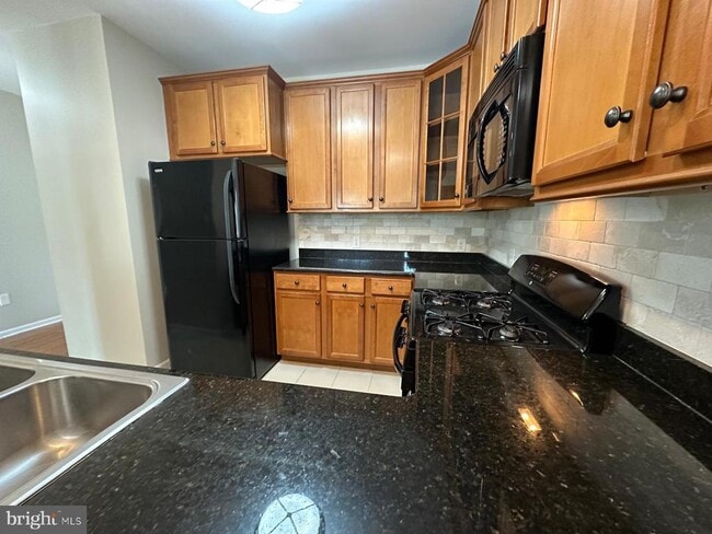 Building Photo - 1424 Colts Cir