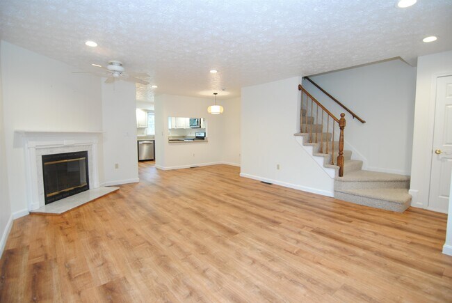 Building Photo - 5 Cadogan Way