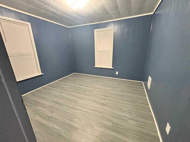 Bedroom #2 - 1934 Butterfield Ave