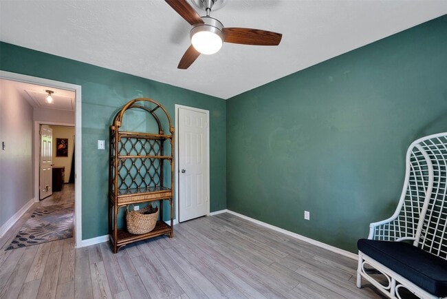 Building Photo - 116 W White Willow Cir