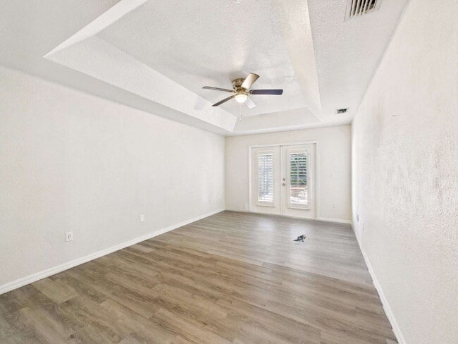 Building Photo - Furnished 4-Bedroom Home with Private Pool...