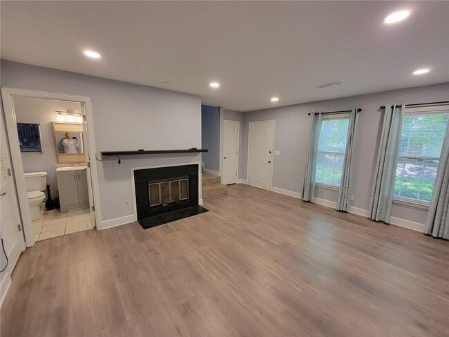 Building Photo - 217 Chads Ford Way