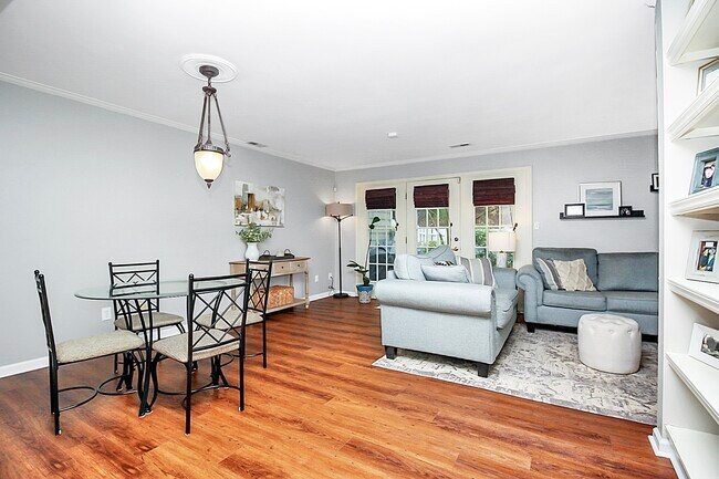 Building Photo - 2754 Tiergarten Ln