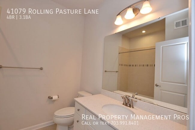Building Photo - 41079 Rolling Pasture Ln
