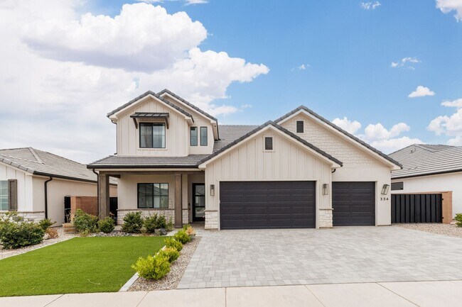Building Photo - Wonderful 5 bedroom 4 bath home built by New Trend Construction