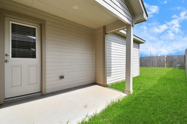 Building Photo - 20519 Prairie Cypress Dr