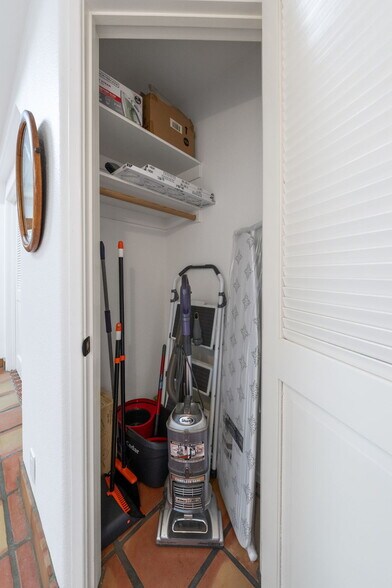 Building Photo - 58328 Bonanza Dr