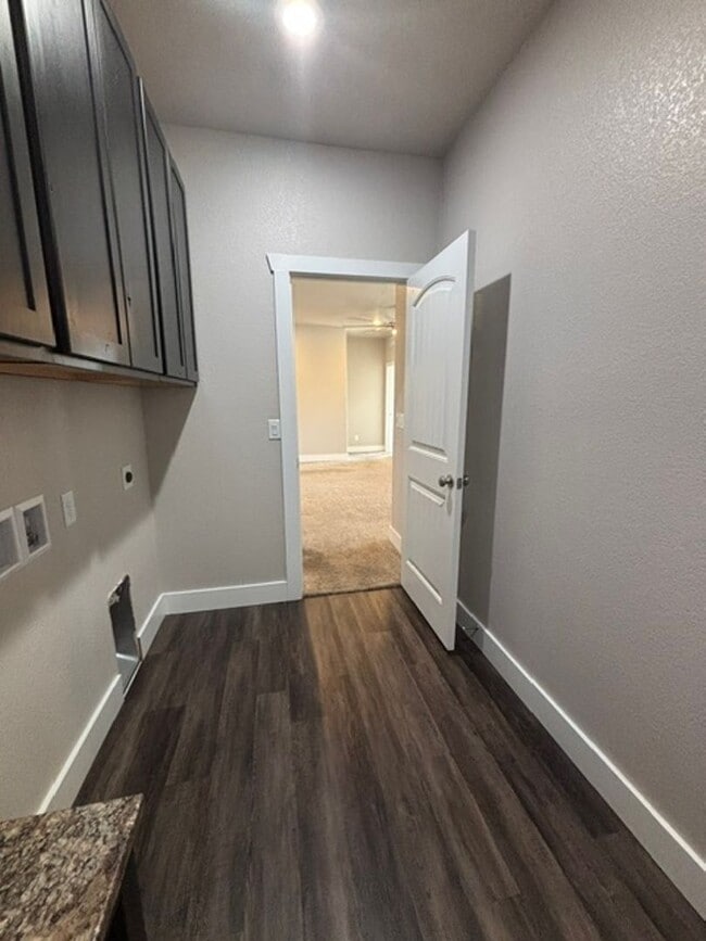 Building Photo - 1333 Alyssa Way