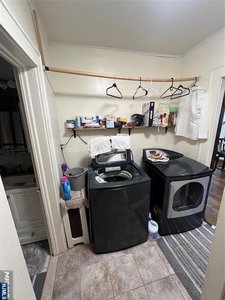 Building Photo - 26 Wayne St