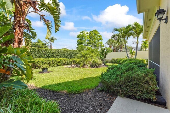 Building Photo - 7716 Uliva Way