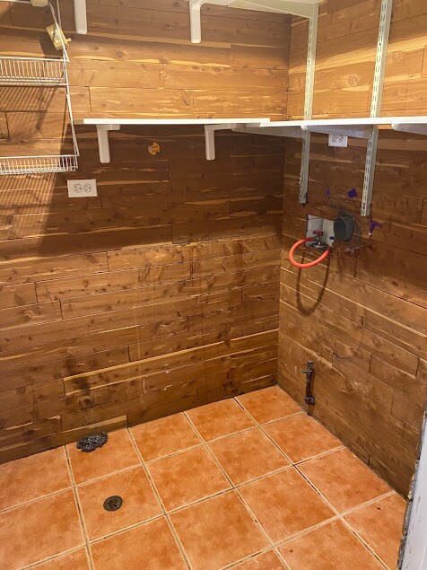 Building Photo - 1221 N Chicago Ave