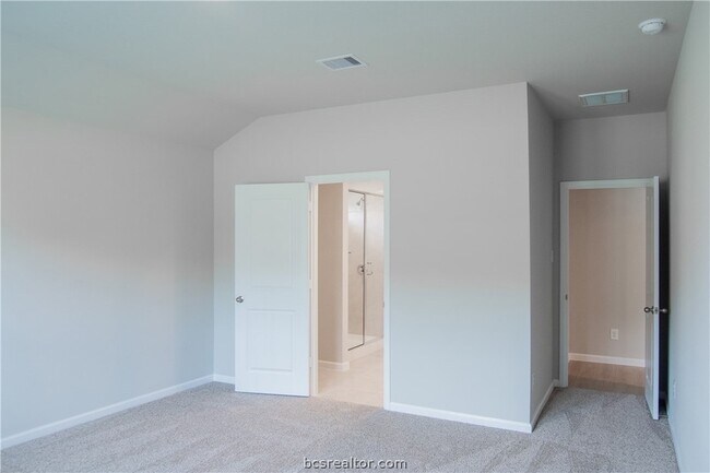 Building Photo - 10652 Knox Lndg Dr