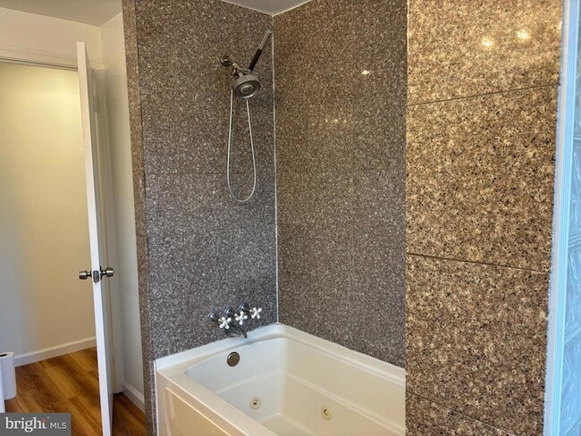 Building Photo - 2614 Armada St