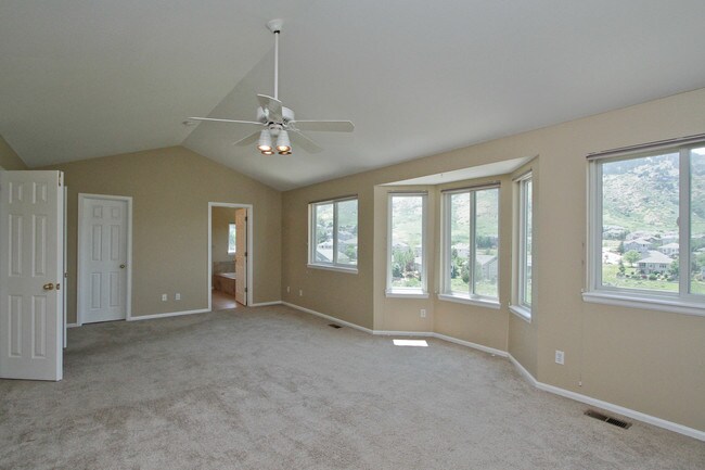 Building Photo - Beautiful 3BR Home in the Foothills of Golden