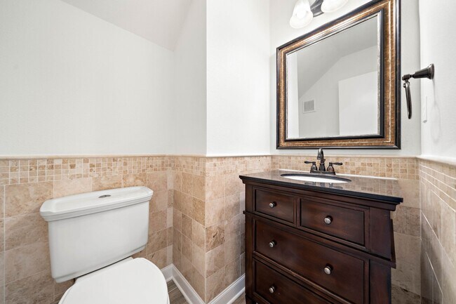 Building Photo - 6434 Burgoyne Rd