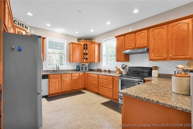 Building Photo - 5650 Murphy Rd