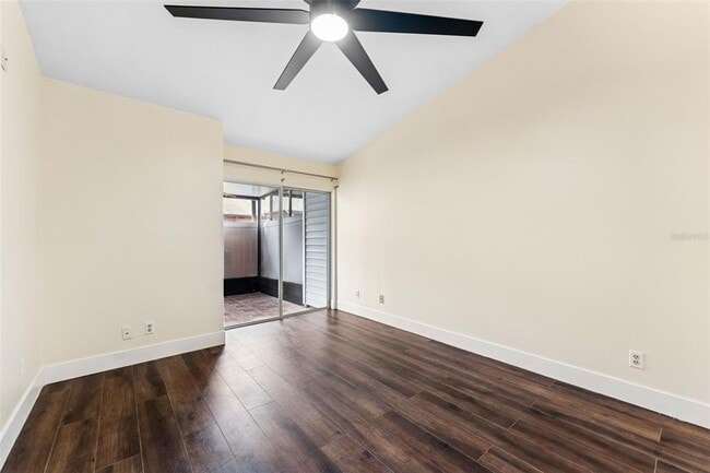 Building Photo - 16117 Rambling Vine Dr E