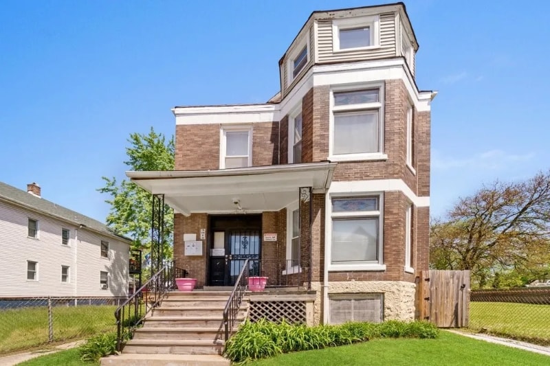 Primary Photo - 3012 E 80th Pl