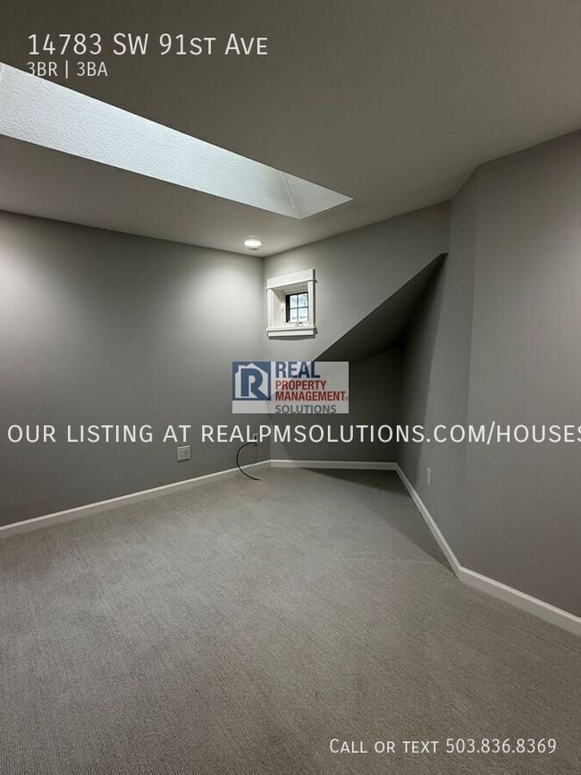 Building Photo - 14783 SW 91st Ave
