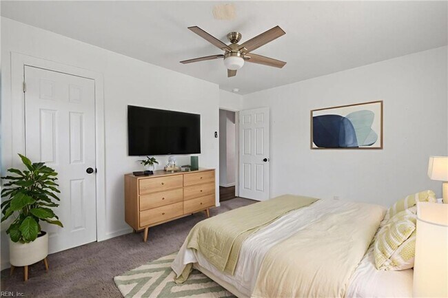 Building Photo - 8507 Chapin St