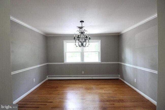 Building Photo - 4401 Jackson Pl