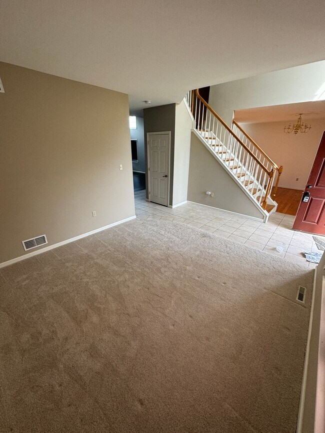 Building Photo - PARKLAND SCHOOLS- FOUR BEDROOM HOUSE compl...