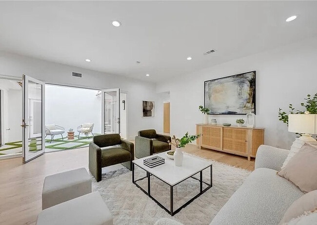 Building Photo - 80 Seton Rd