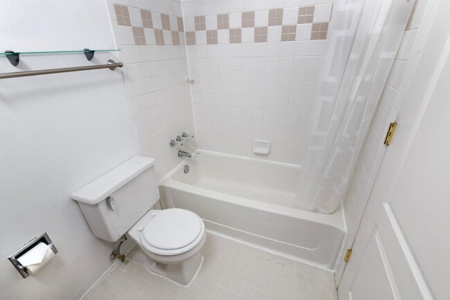 Building Photo - 2 Story Home in Rivers Edge 3 with RV Stor...
