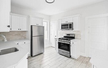 Building Photo - 65 Wyman St