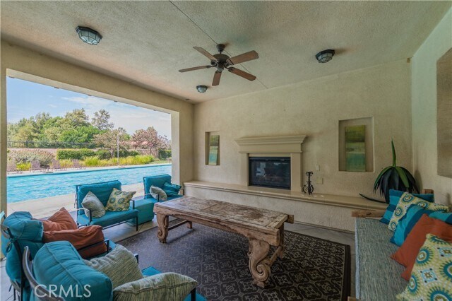 Building Photo - 2993 E Via Corvina