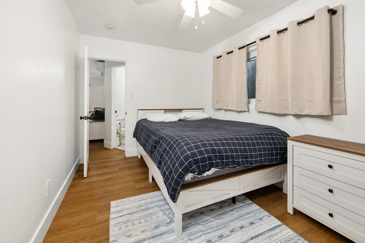 Building Photo - 4725 Santa Cruz Ave