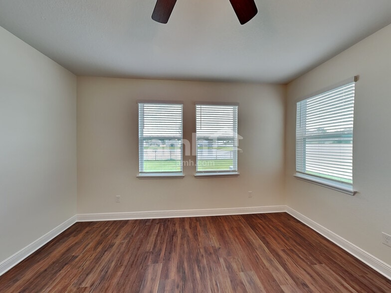 Building Photo - 2745 Ponds Trl