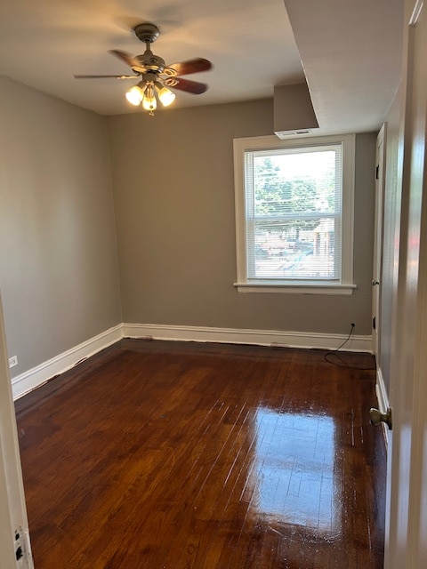 Building Photo - 1640 N Lamon Ave