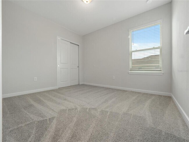 Building Photo - 2214 Lovely Ln