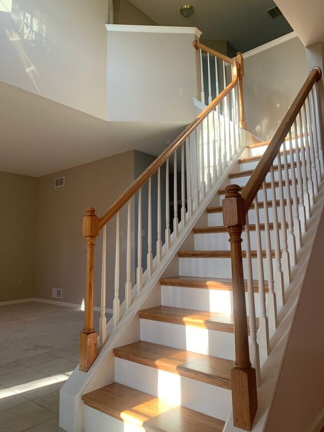 Building Photo - PARKLAND SCHOOLS- FOUR BEDROOM HOUSE compl...