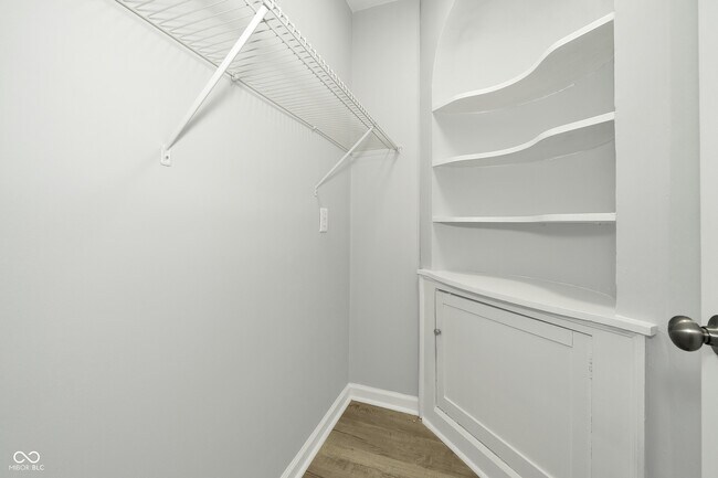 Building Photo - 3343 Carrollton Ave