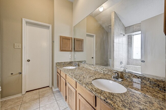 Building Photo - 19803 Lions Gate Ct